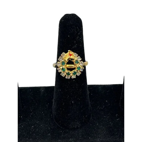 Vintage Gold Tone Christmas Wreath Ring Green Clear Rhinestones Adjustable Fit - Picture 3 of 8